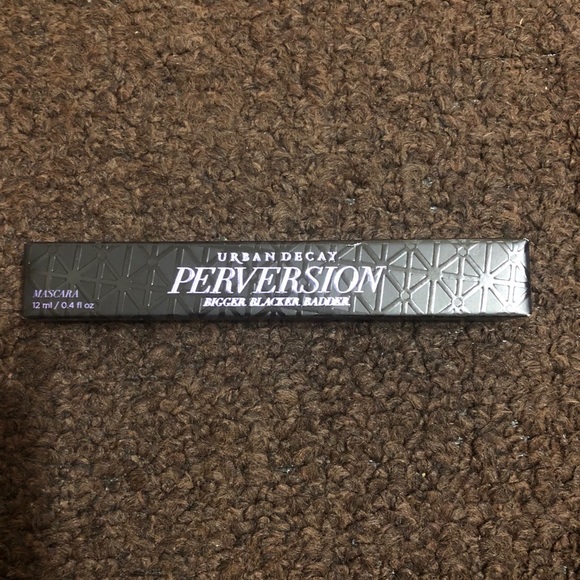 👀 Full-Size Urban Decay Perversion Mascara - Picture 3 of 5